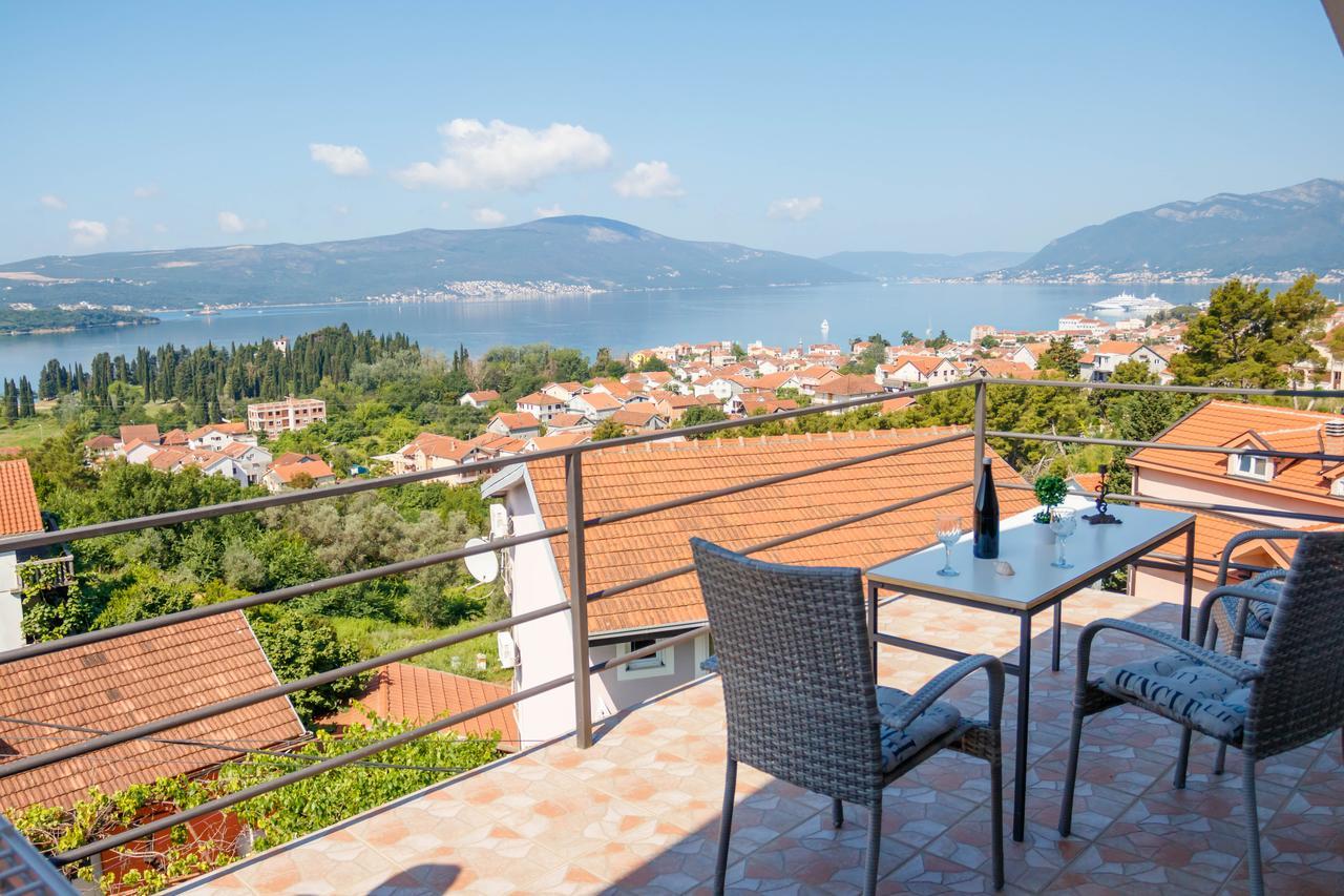 Apartmani Petar Tivat Eksteriør bilde
