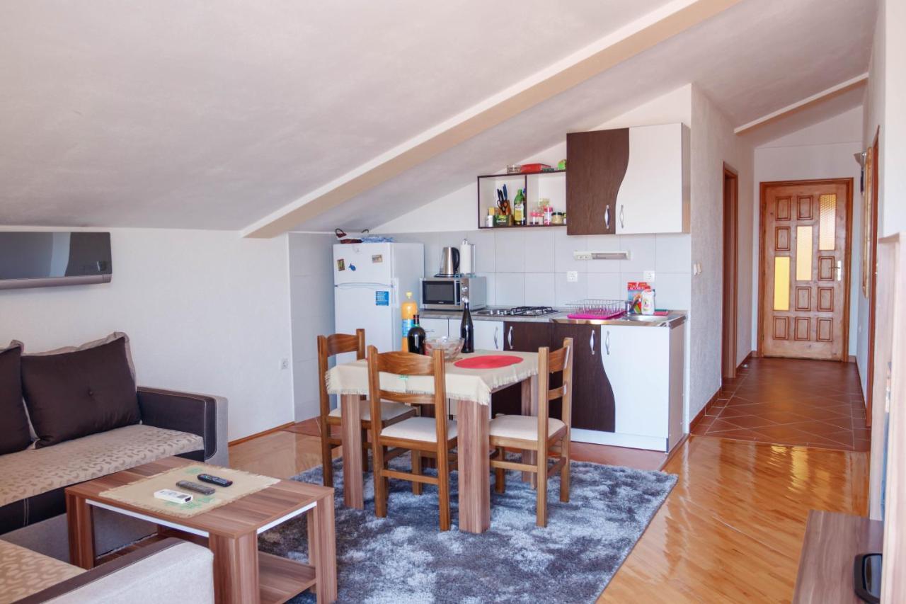 Apartmani Petar Tivat Eksteriør bilde